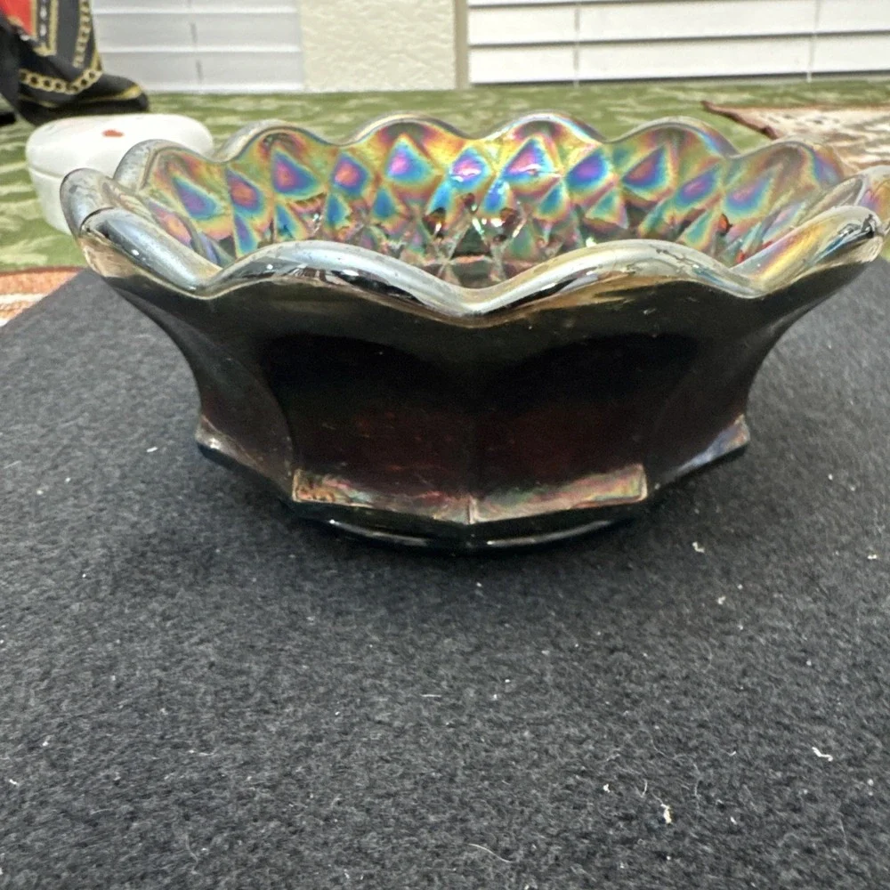 Vintage FENTON CARNIVAL GLASS IRIDESCENT AMETHYST Grape Leaf Candy/Nut Bowl 6
